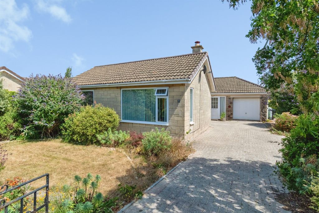 Property photo 1 of 21