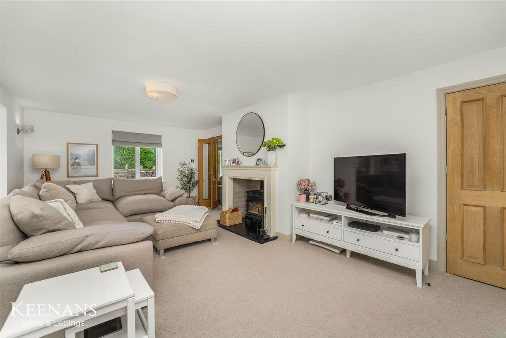Property photo 3 of 51 3