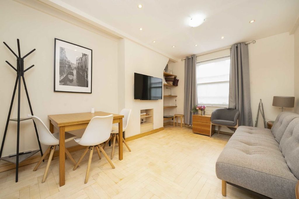 Property photo 2 of 7