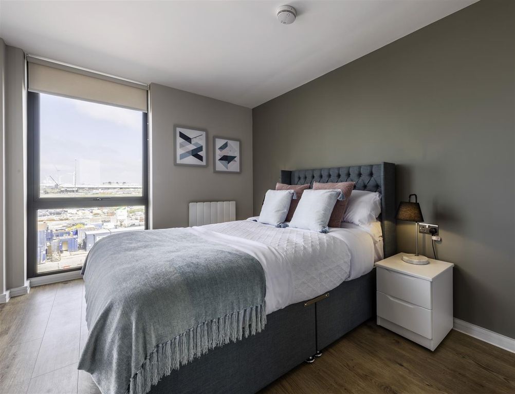 Property photo 1 of 9 16-Flat16.Jpg