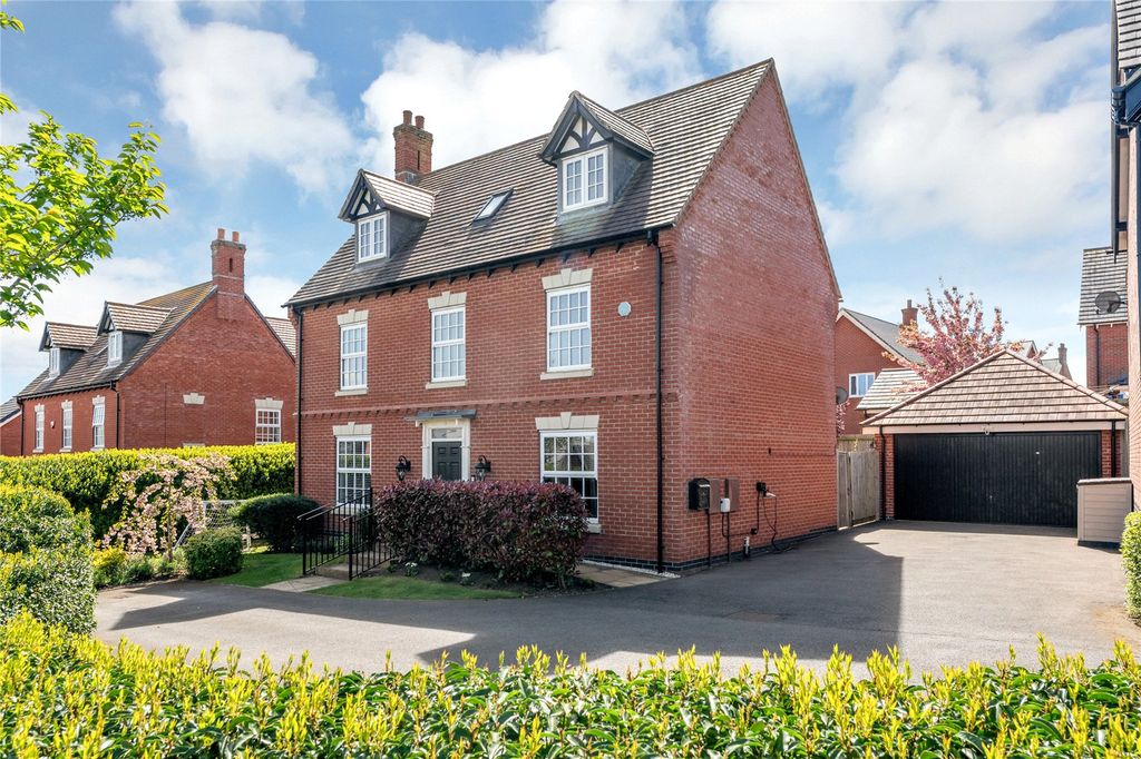 Property photo 1 of 14 Front Elevation