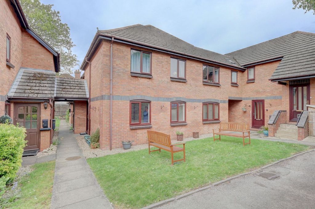 Property photo 1 of 9 Picture No. 13