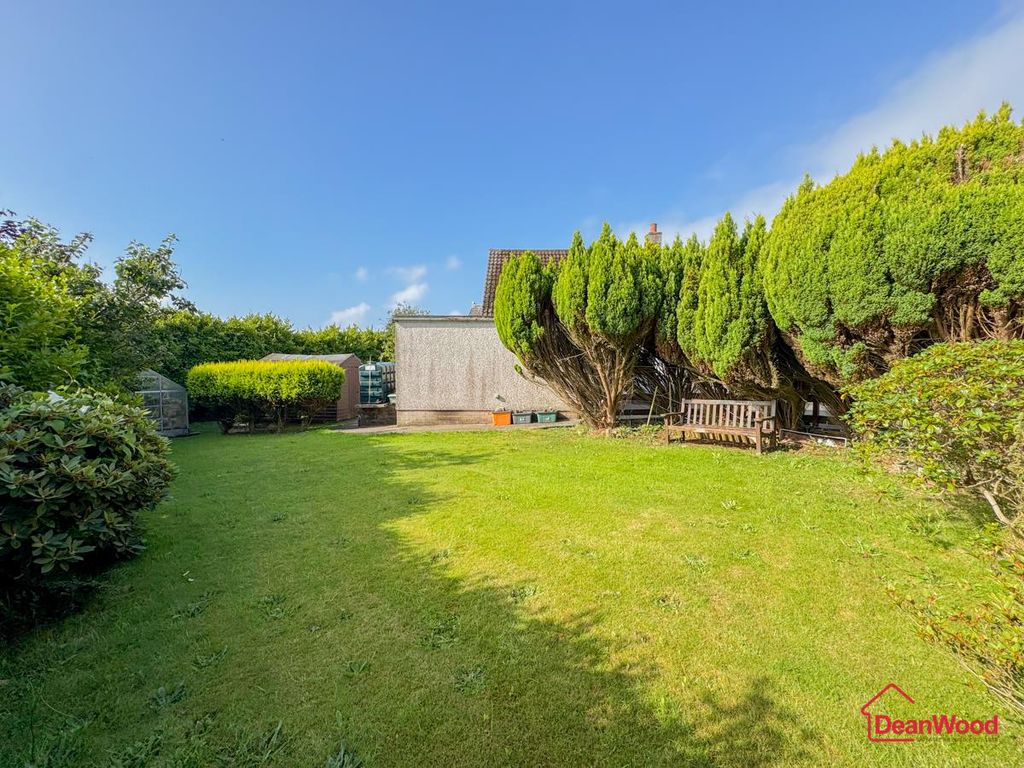 Property photo 3 of 31 3.Jpg