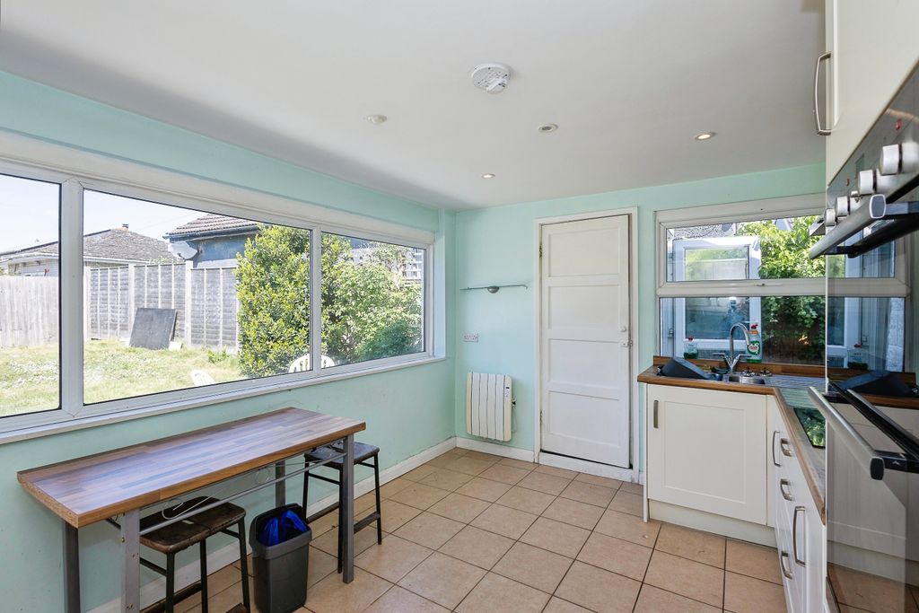Additional image 6 of 4 bed detached house for saleSea Way, Bognor Regis PO22