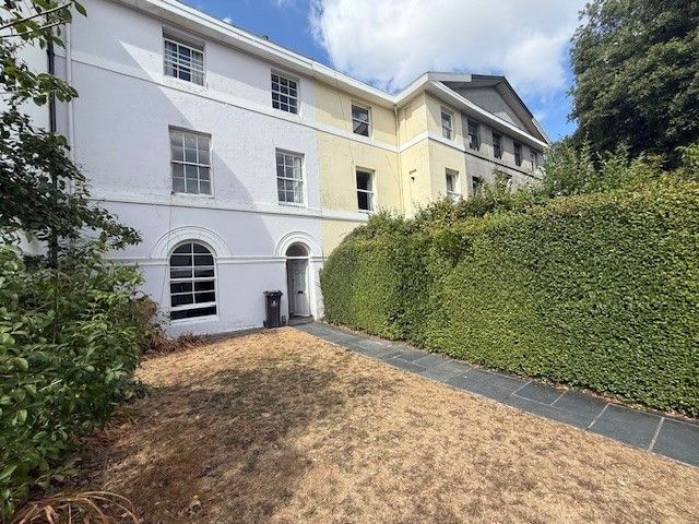 Property photo 1 of 6 Exterior