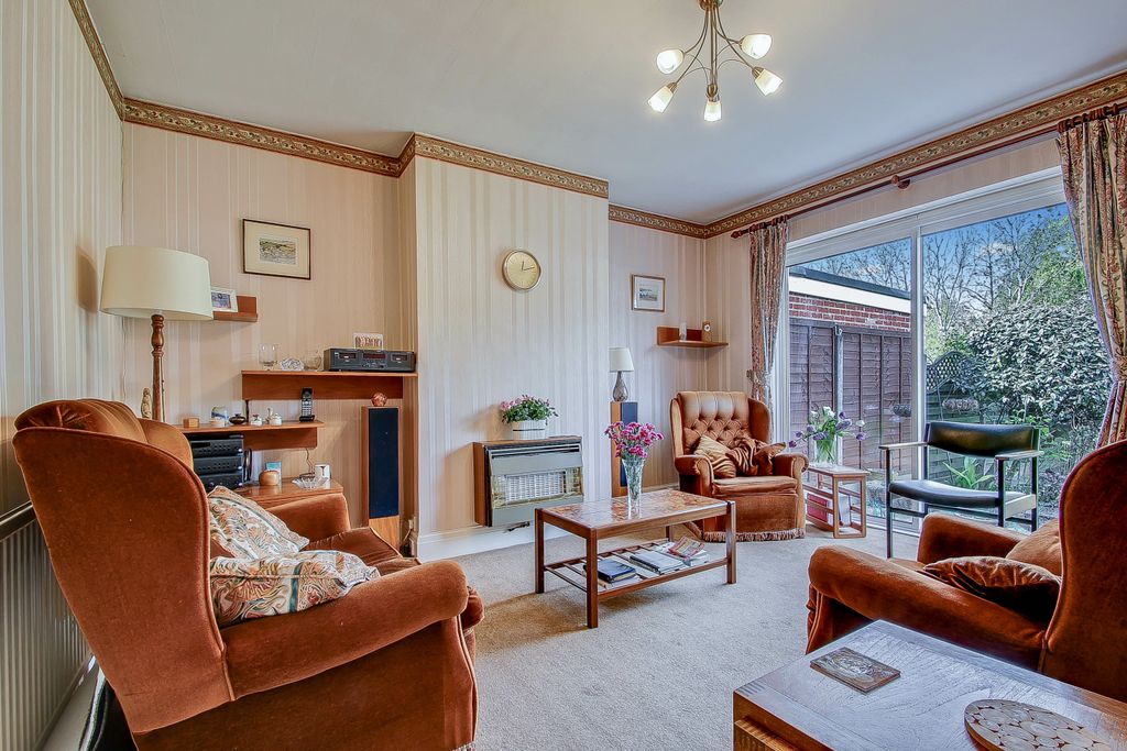 Property photo 2 of 13