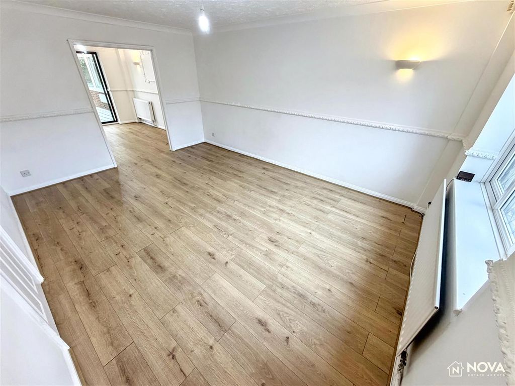 Property photo 2 of 31 Img_4635.Jpg