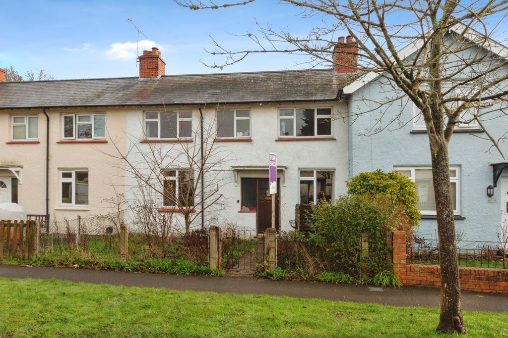 Property photo 1 of 20