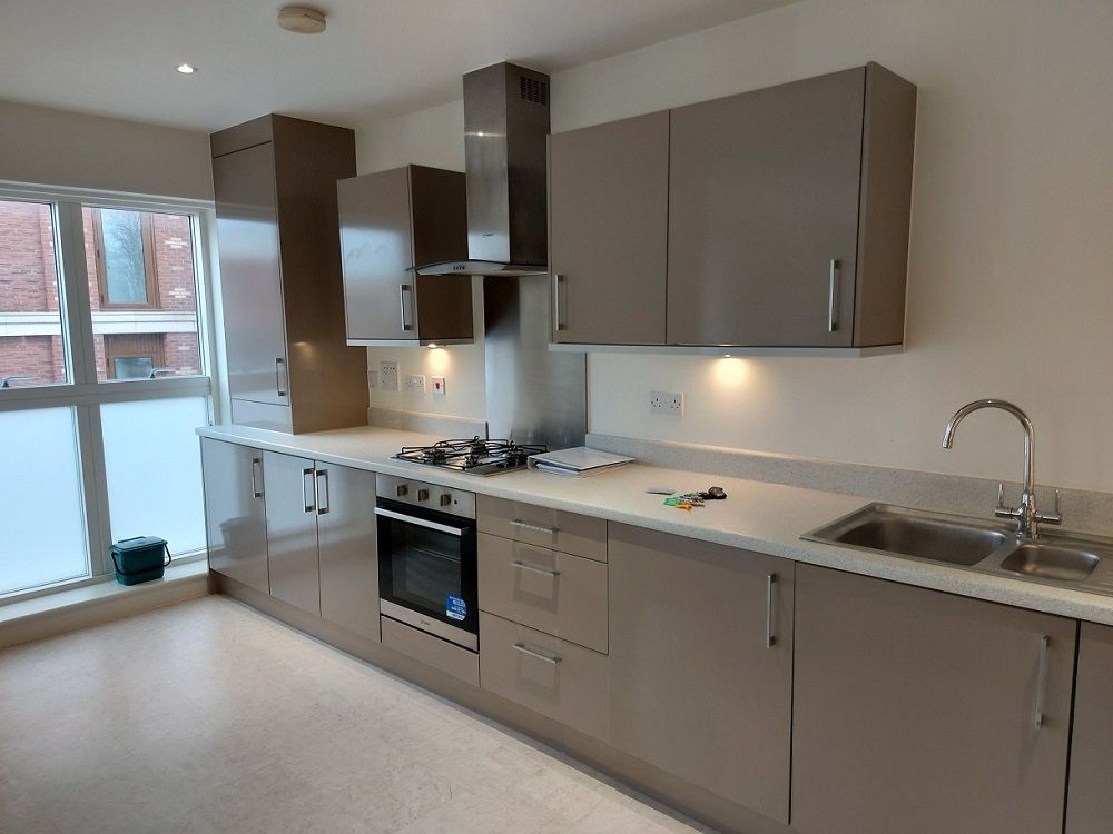 Property photo 2 of 9 Kitchen