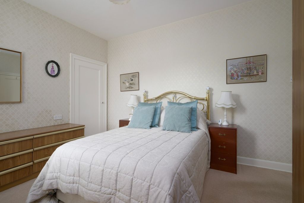 Additional image 13 of 2 bed flat for saleTownhill Road, Dunfermline KY12