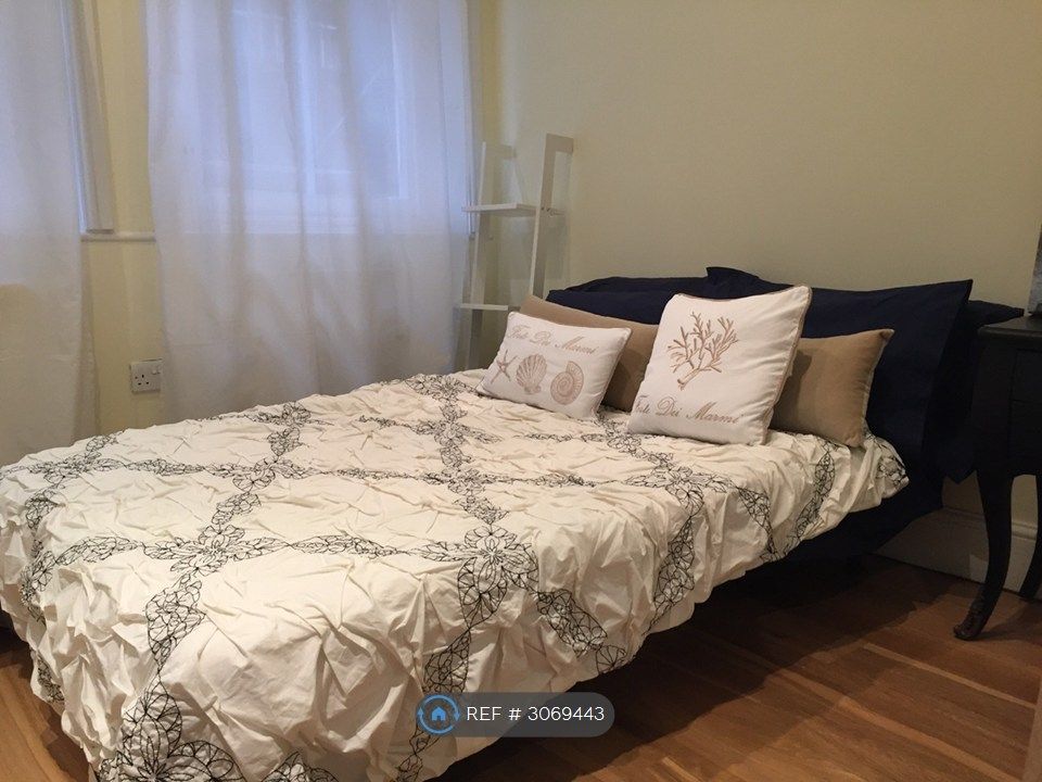 Property photo 3 of 13 Second Bedroom With Double Bed, Built-In Cupboard
