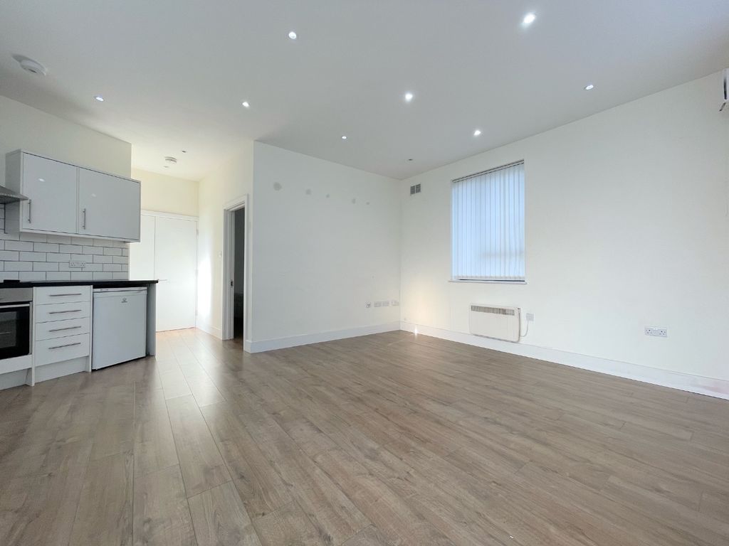 Property photo 3 of 5 3027233