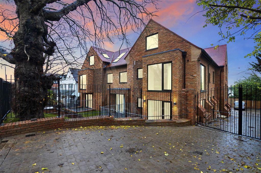 Property photo 1 of 13 Picture No. 01