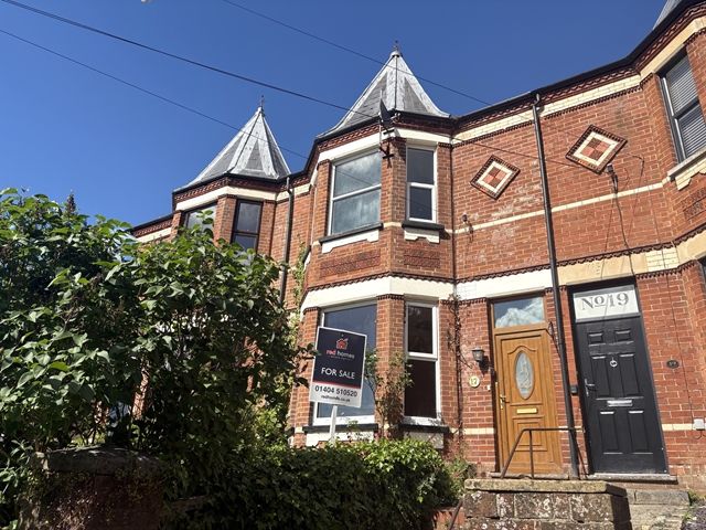 Property photo 1 of 15