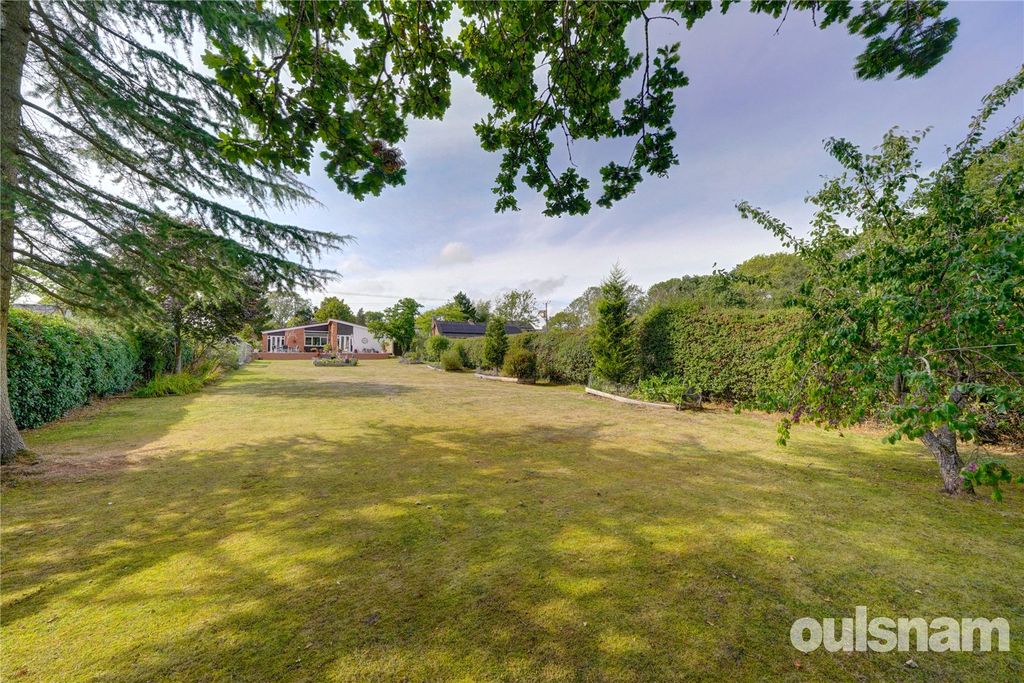 Property photo 1 of 40 Picture No. 34