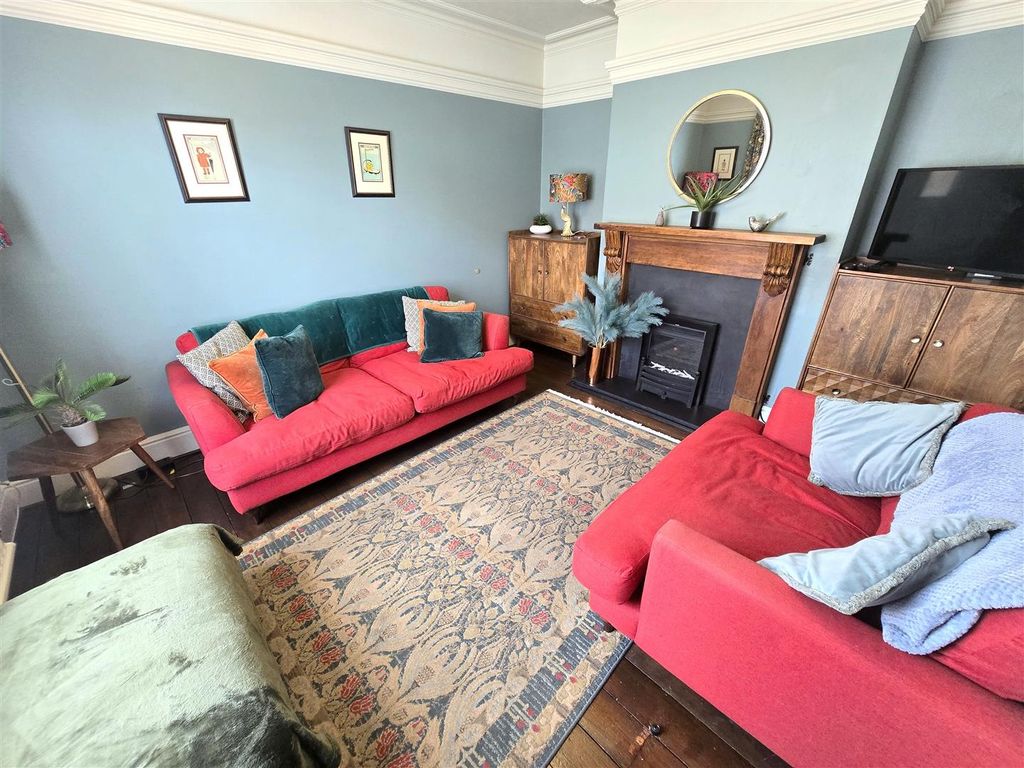 Palgrave Road Great Yarmouth NR30 - C880f22b43a1e5e0fe946a19db23cc81b79efb29 