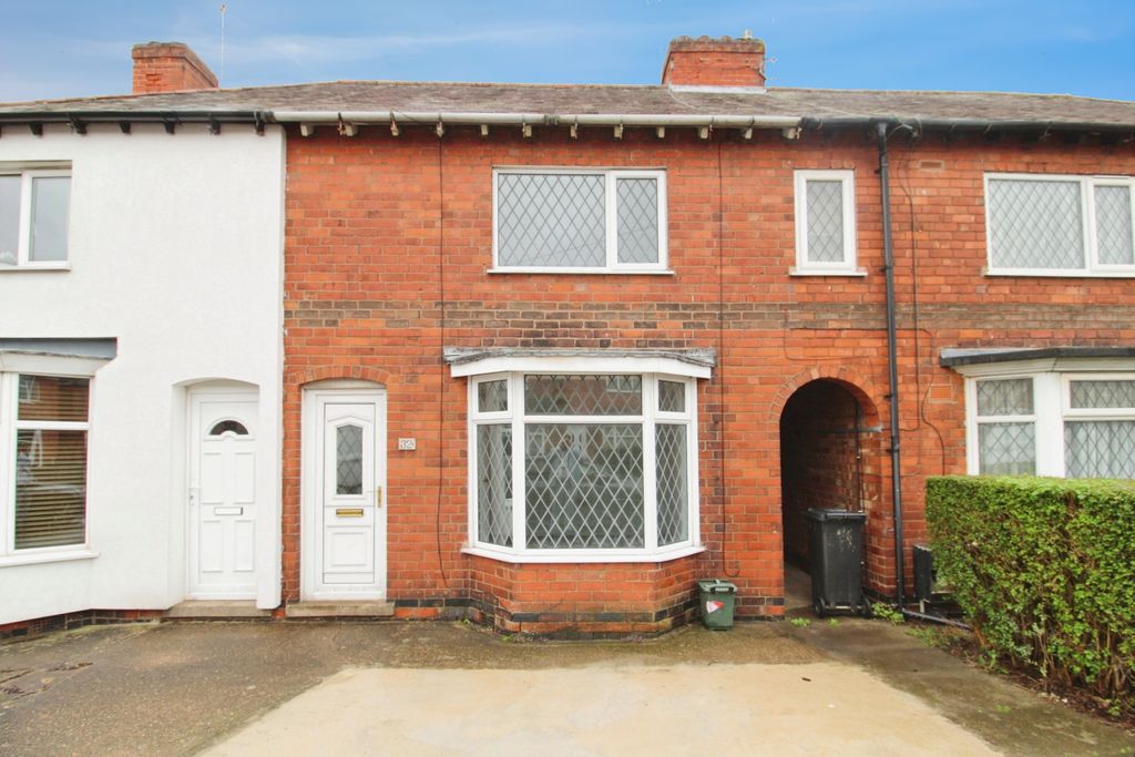 Property photo 1 of 8 Front