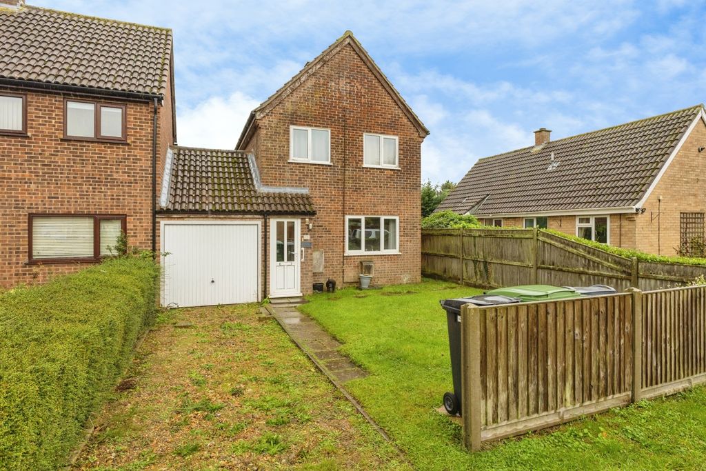 Property photo 1 of 16 Pbox-Img.Jpg