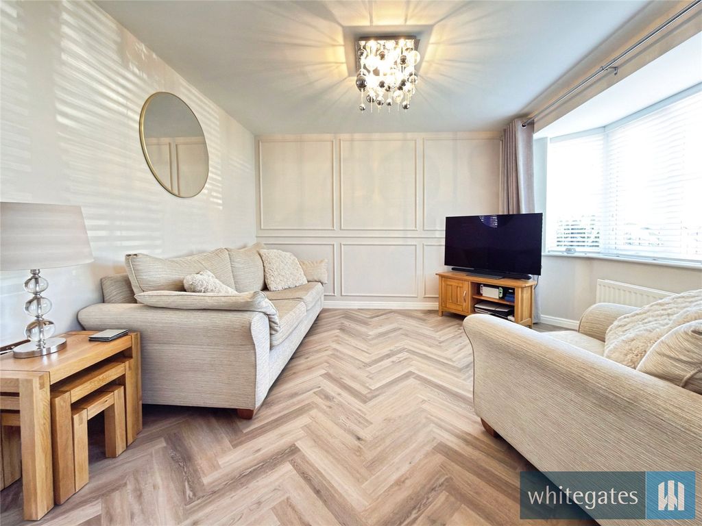 Property photo 3 of 21 Picture No. 16