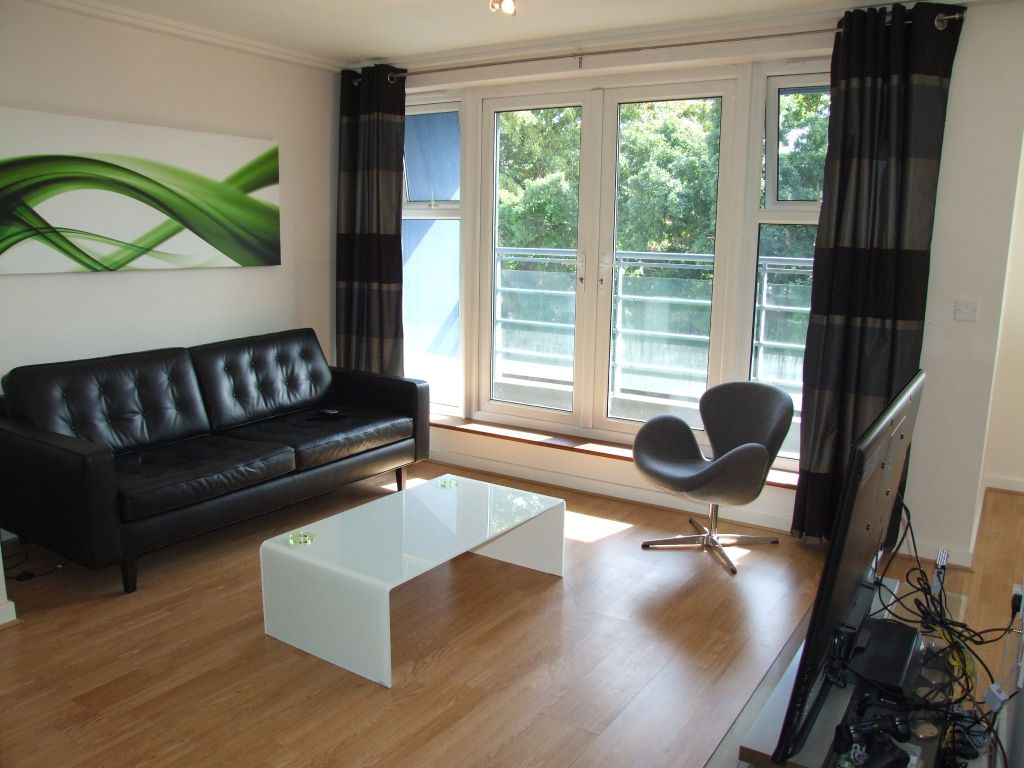 Property photo 2 of 8