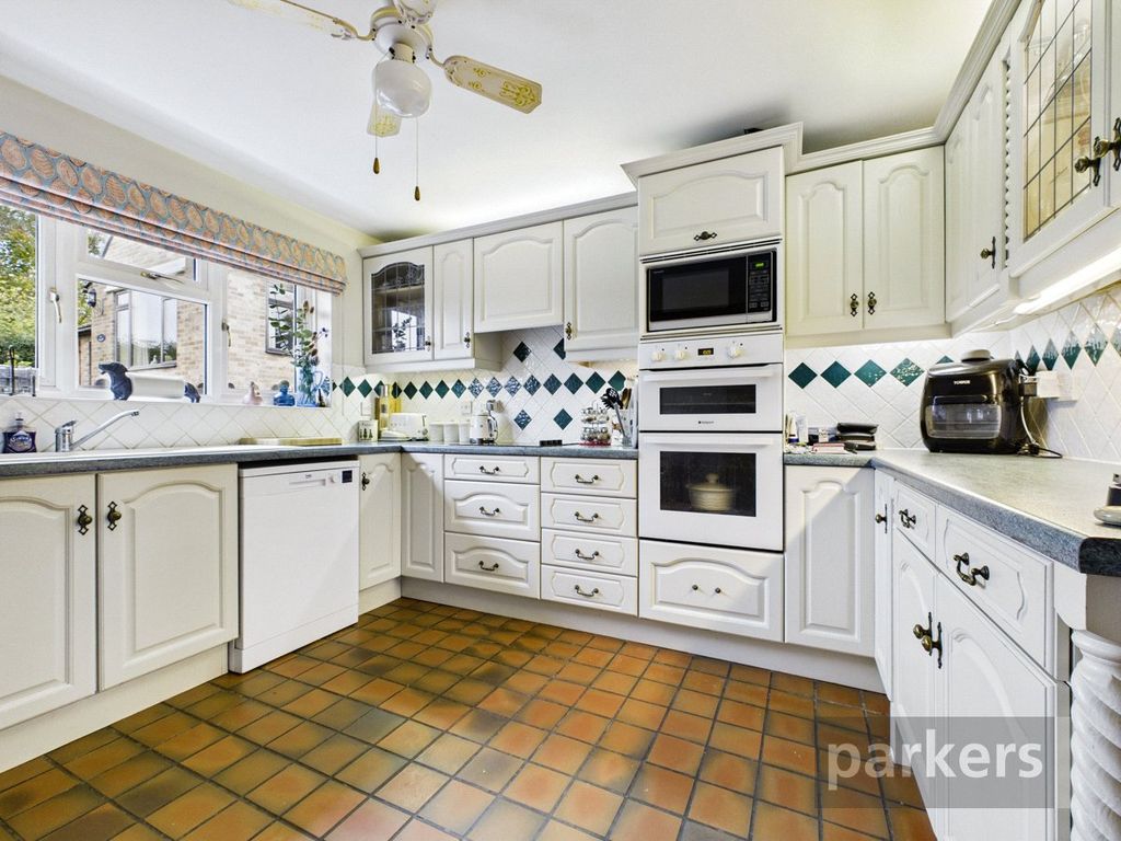 Property photo 2 of 41 Kitchen
