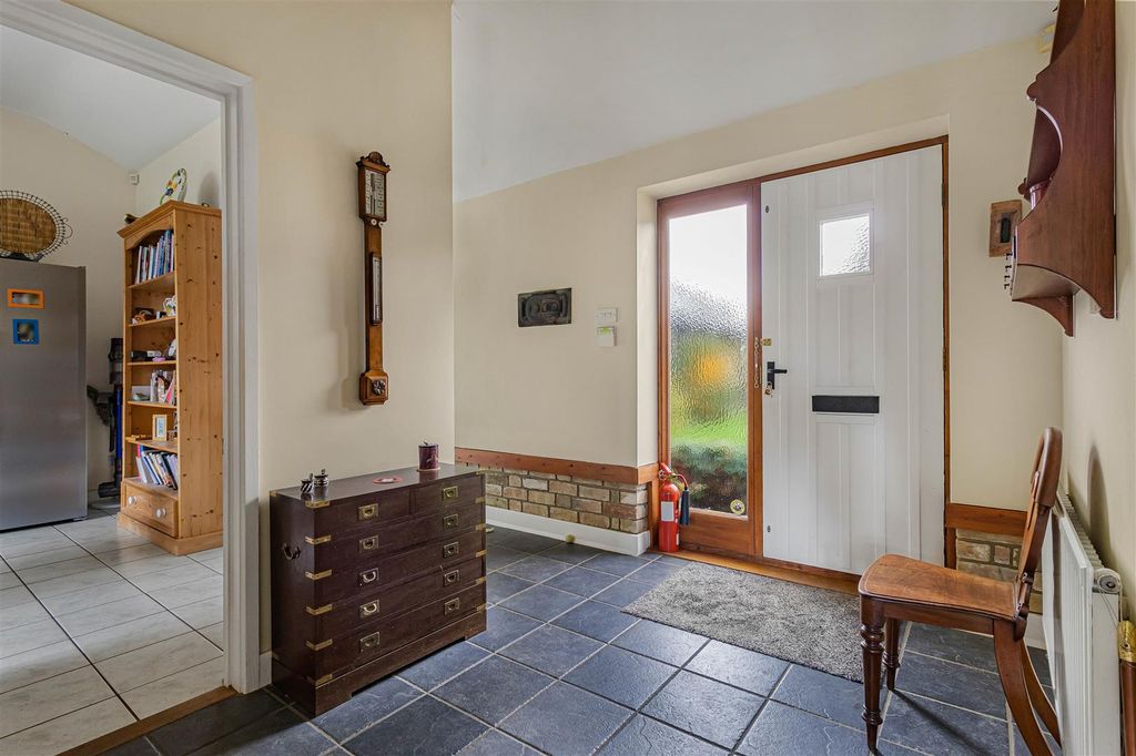 Property photo 3 of 31 26_66669.Jpg