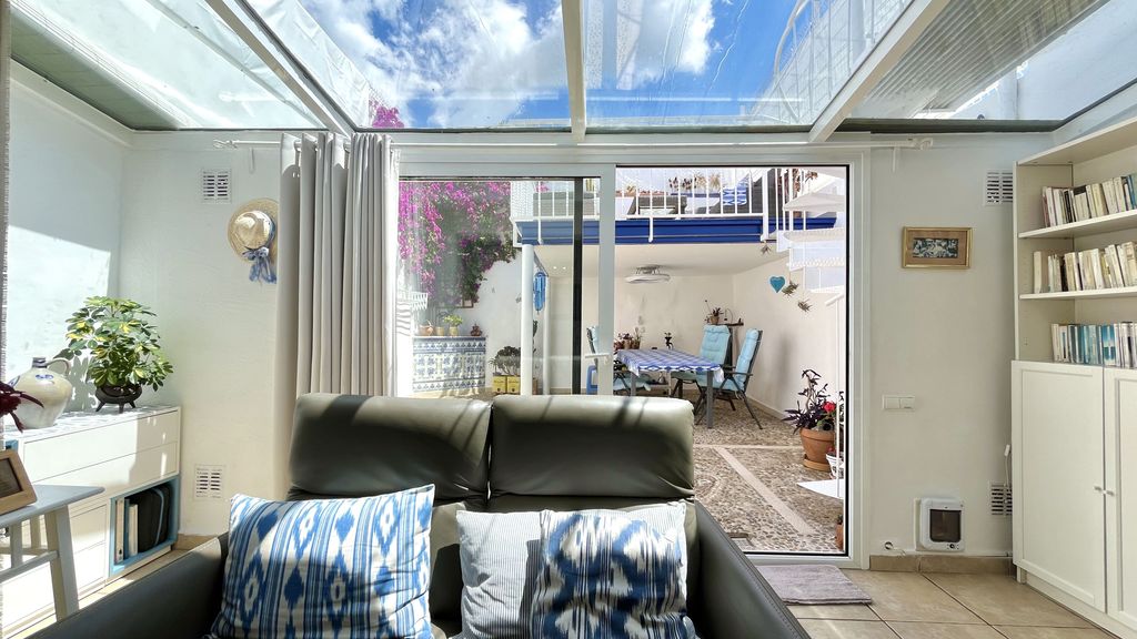 Property photo 1 of 24 001 81601.Jpg