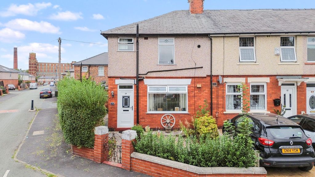 Property photo 1 of 15