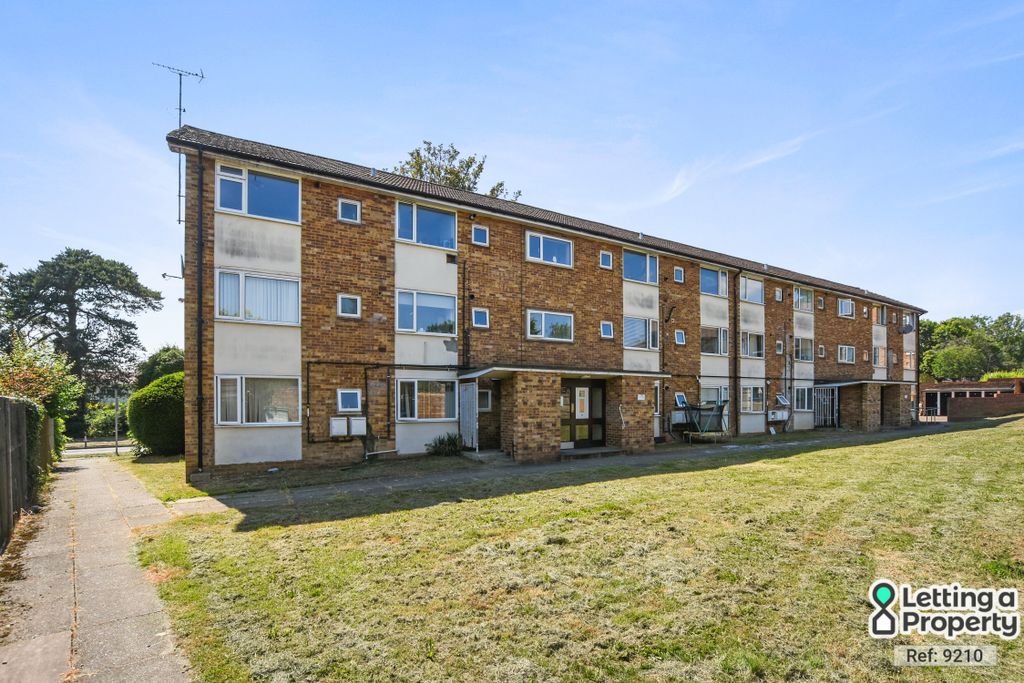 Property photo 1 of 13