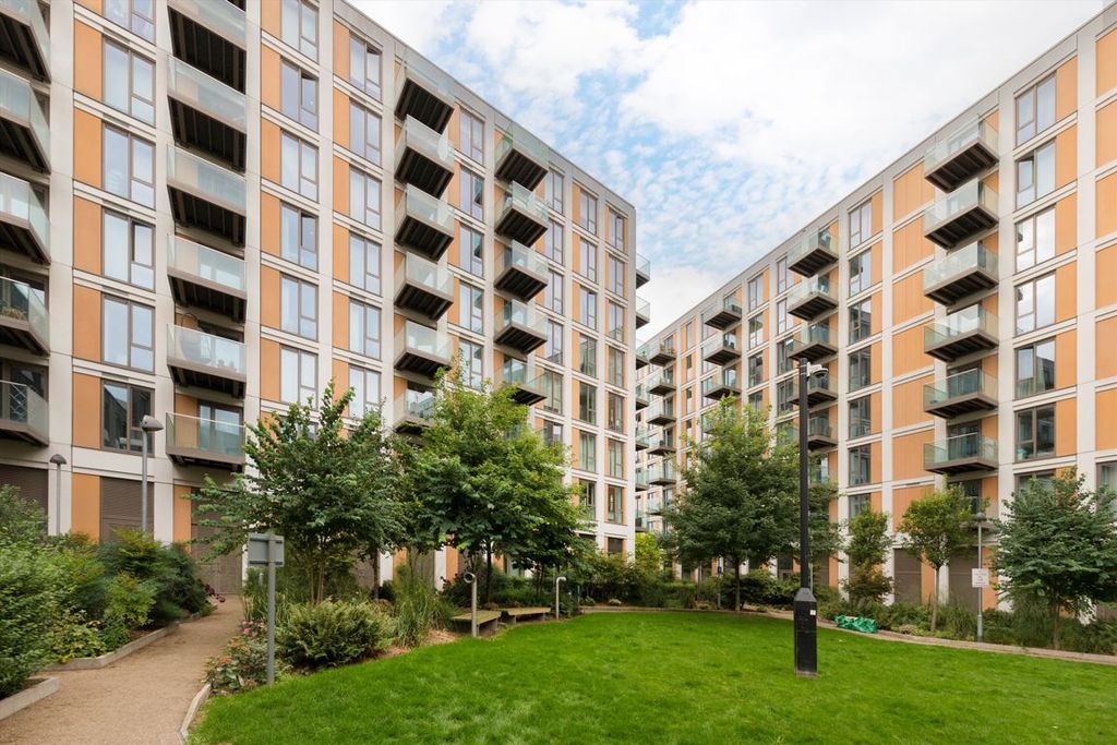 Property photo 1 of 3