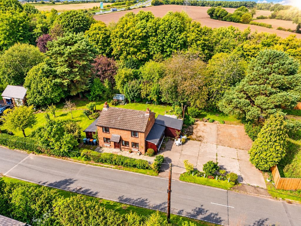 Property photo 2 of 30 Picture No. 57