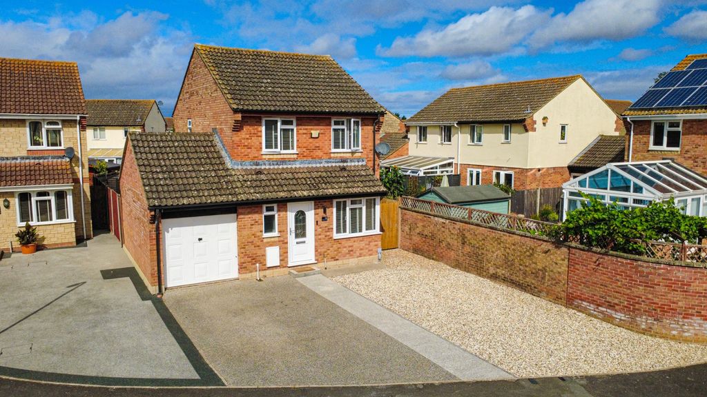 Property photo 1 of 16 5307713