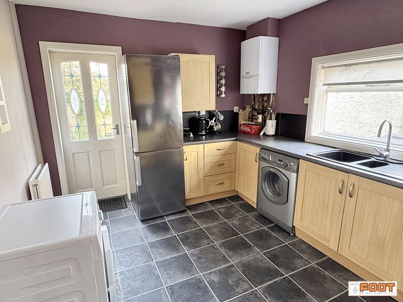 Property photo 2 of 12 Photo 13