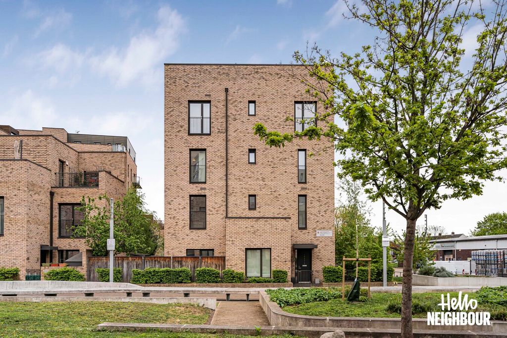 Property photo 1 of 23 Photo 0