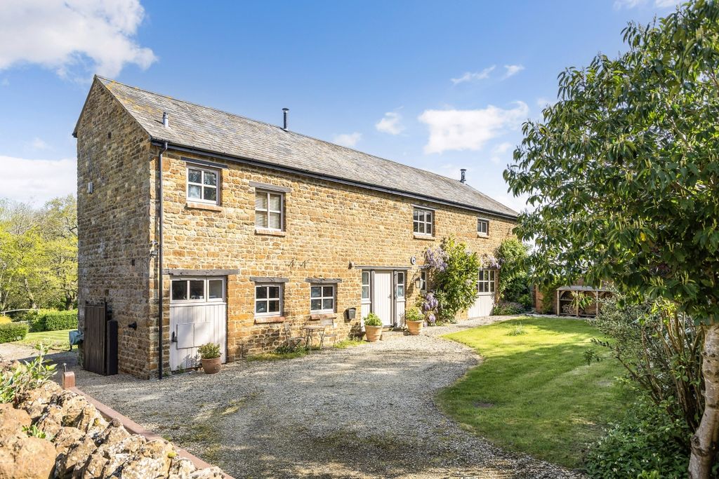 Property photo 1 of 30 107266_Granary-Ba...