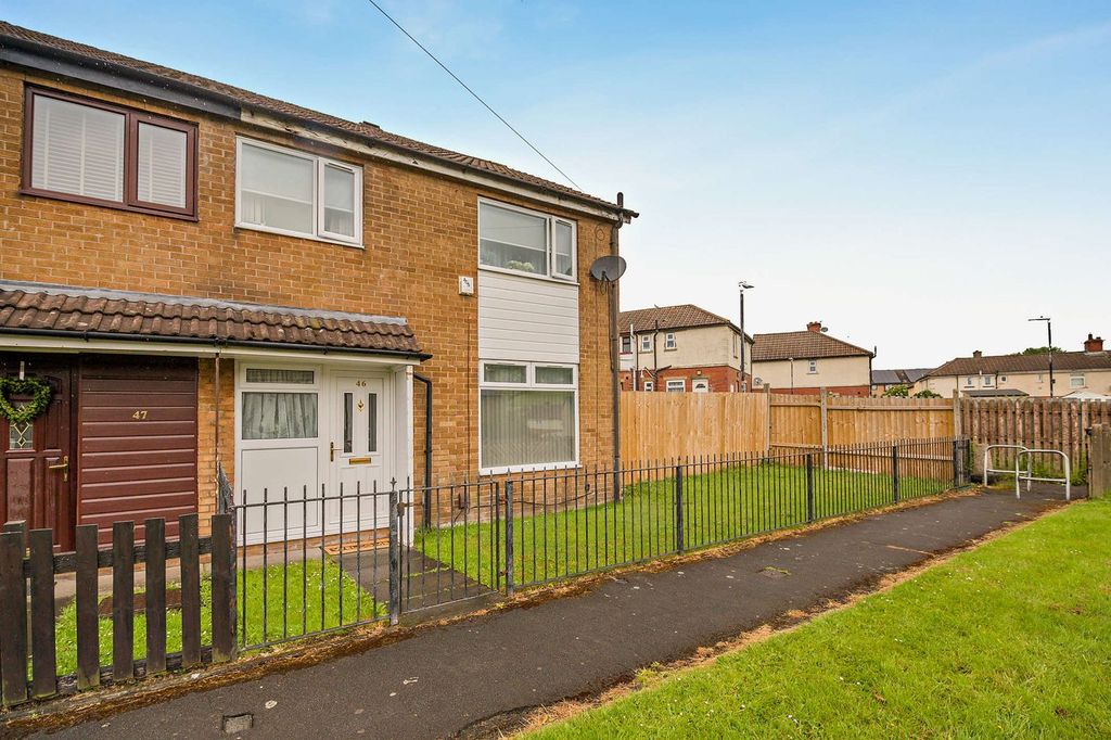 Property photo 1 of 35