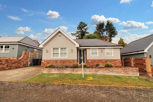 Property photo 2 of 19 Photo 19