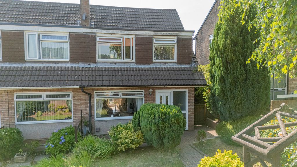 Property photo 1 of 26