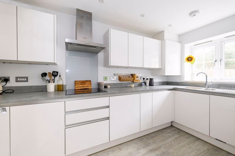 Property photo 2 of 18 Photo 10