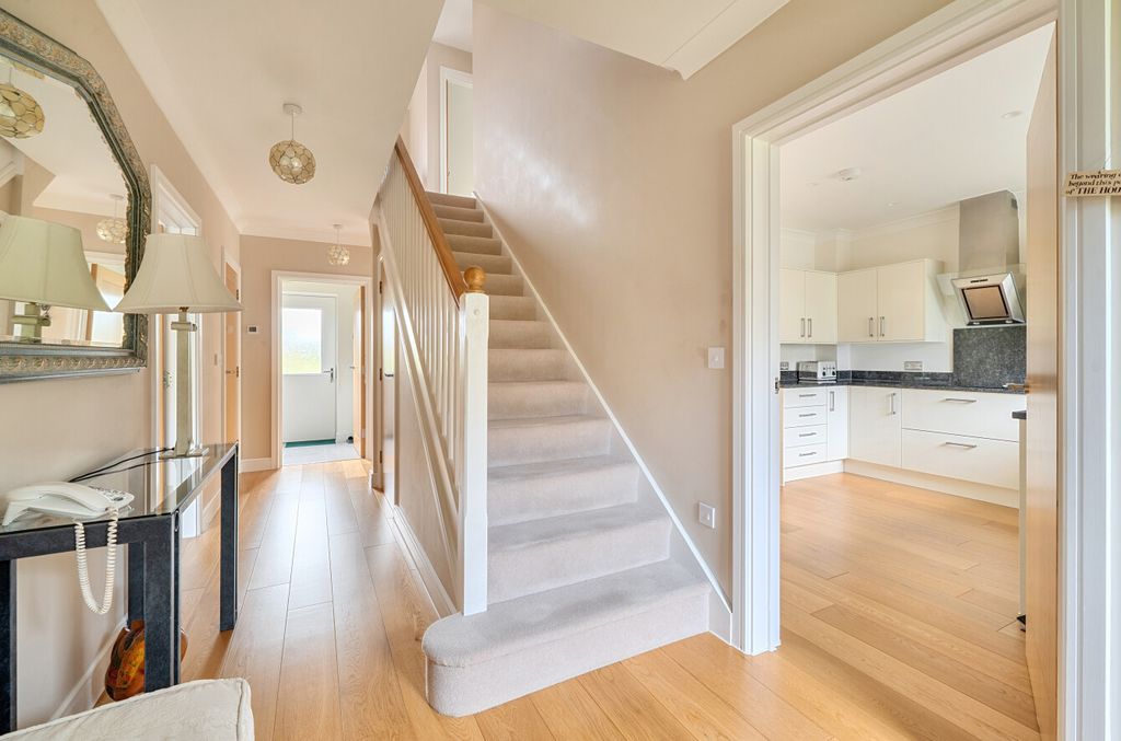 Property photo 3 of 25 Hallway