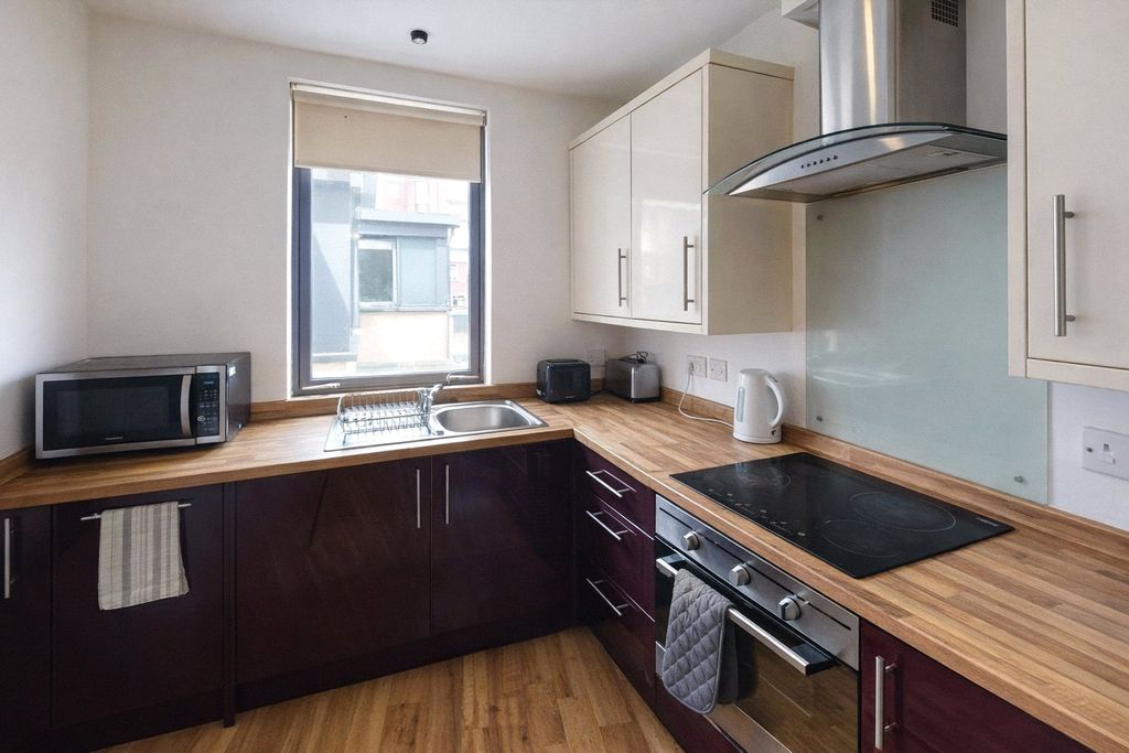 Property photo 3 of 10 Picture No. 34