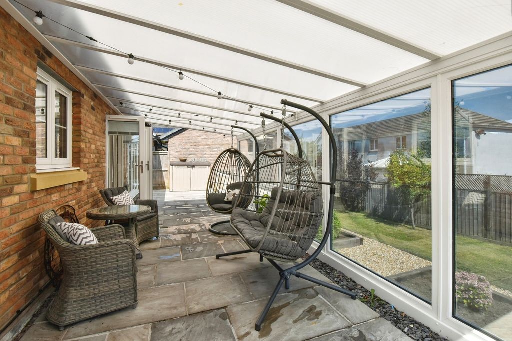 Property photo 3 of 20 Pbox-Img.Jpg