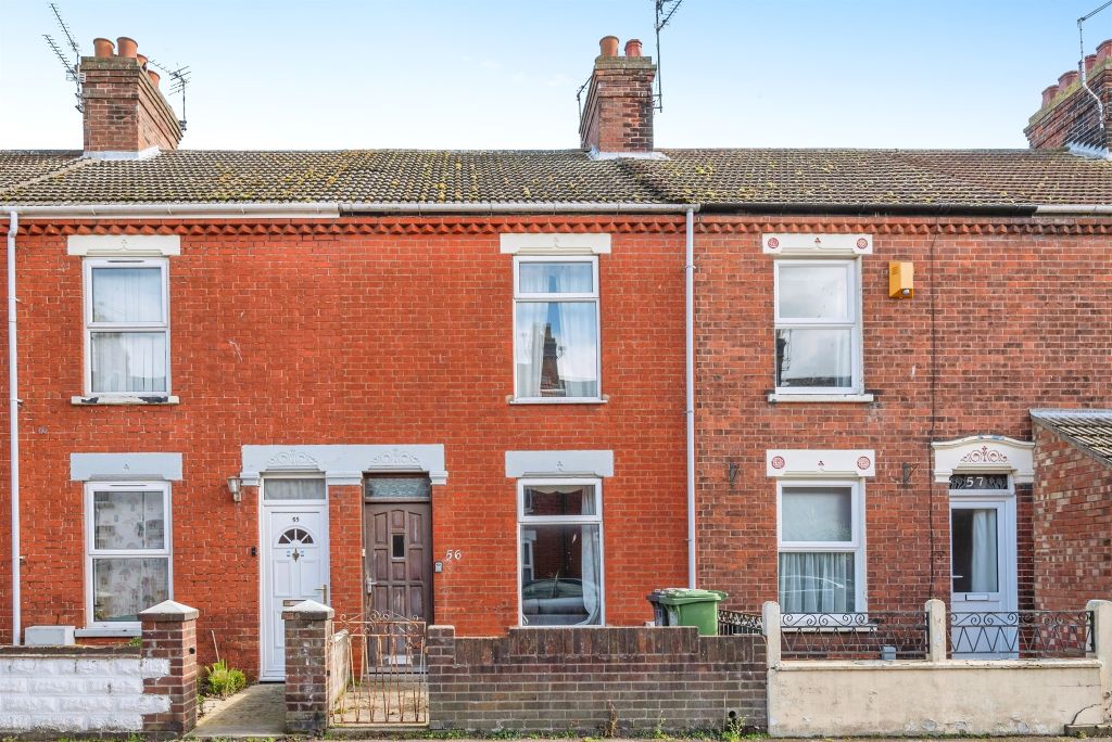 Property photo 2 of 16