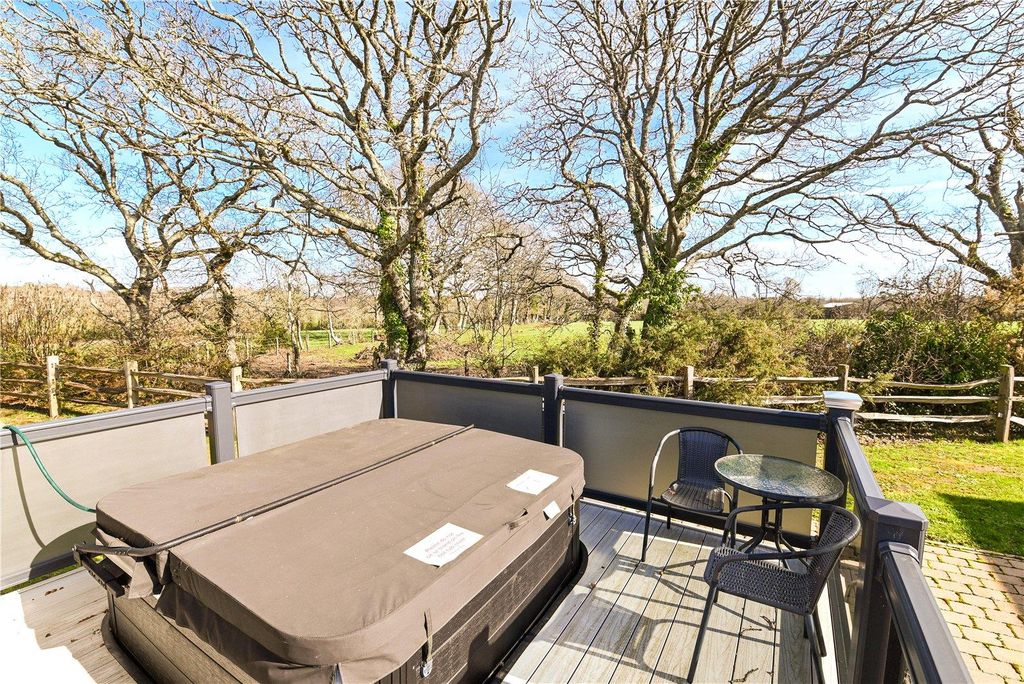 Property photo 2 of 15 Picture No. 03