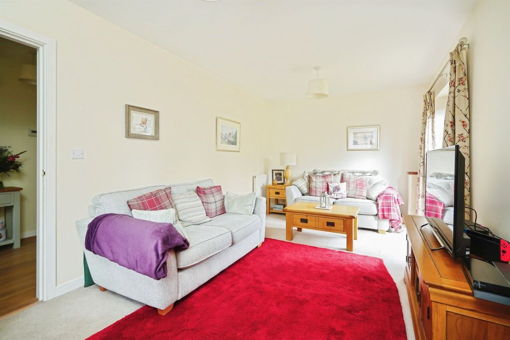 Property photo 3 of 14