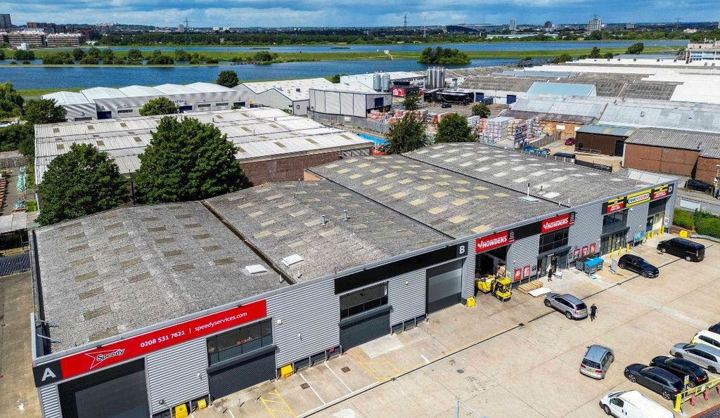 Property photo 3 of 14 1.Jpg