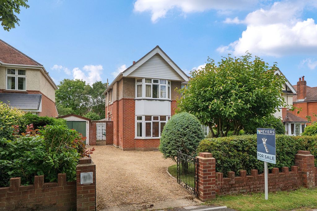 Property photo 1 of 20