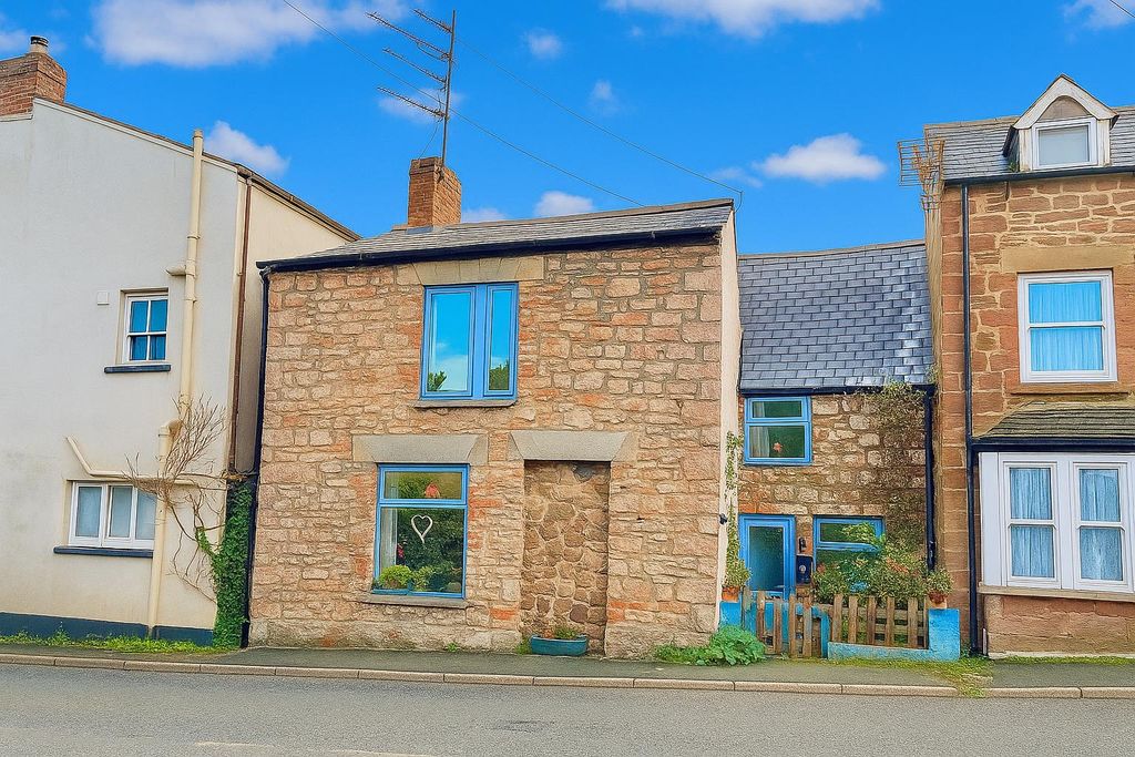 Property photo 1 of 25