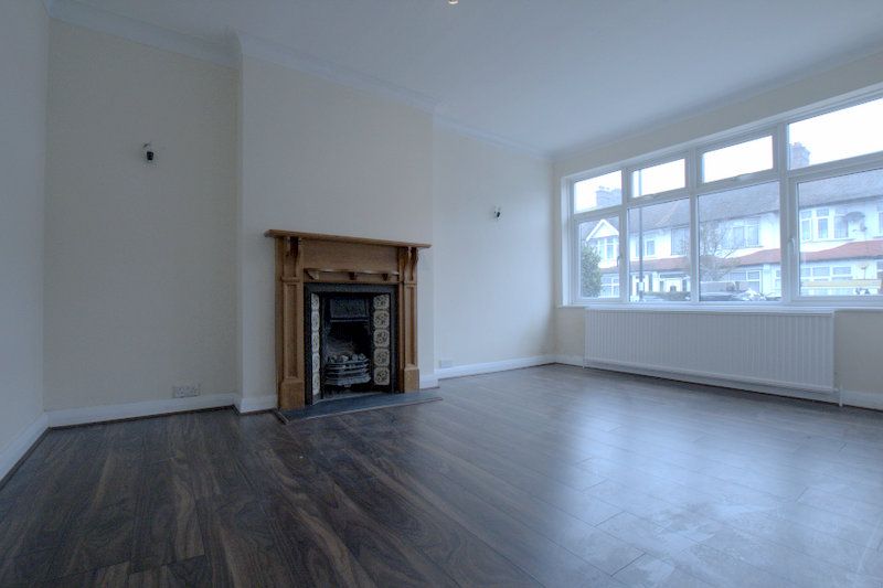 Property photo 1 of 11 1