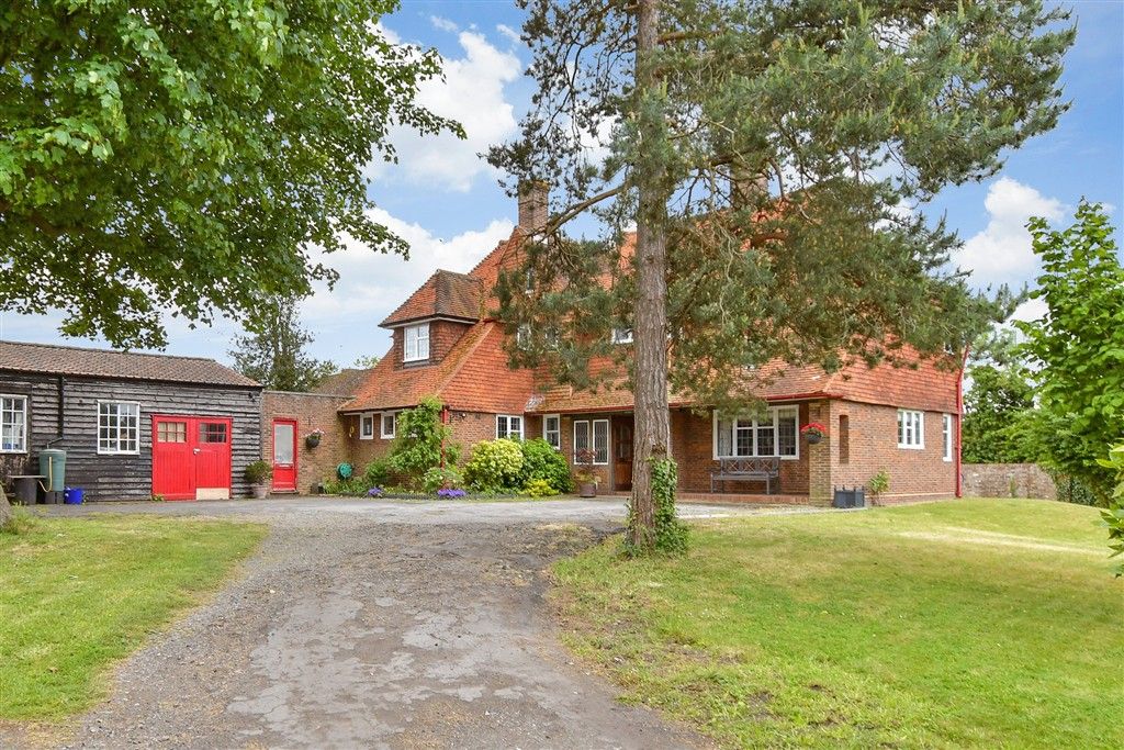 Property photo 1 of 19 External (Web)